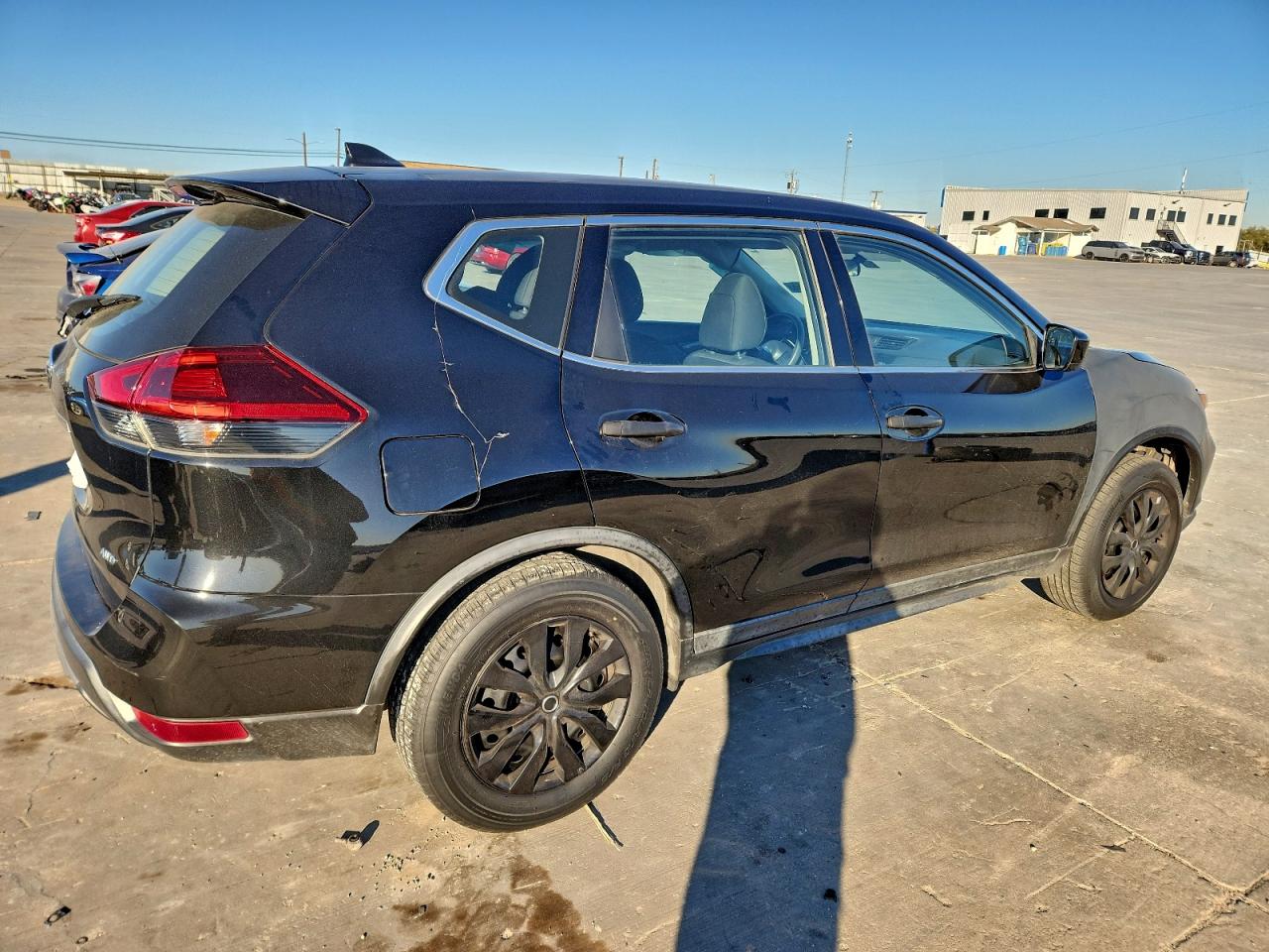 2018 NISSAN ROGUE S photo 3