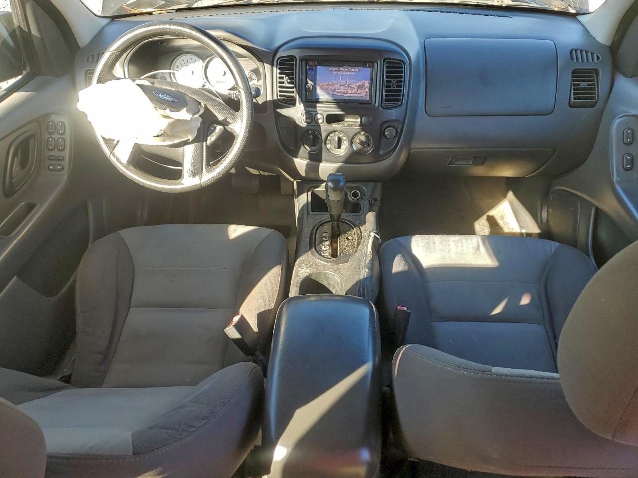 2005 FORD ESCAPE XLS photo 8