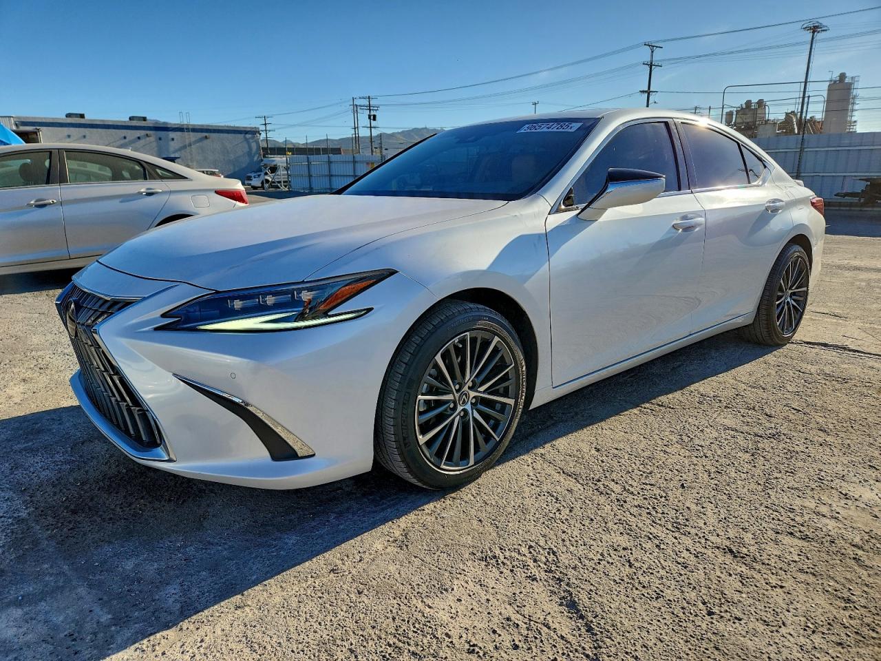 2025 LEXUS ES