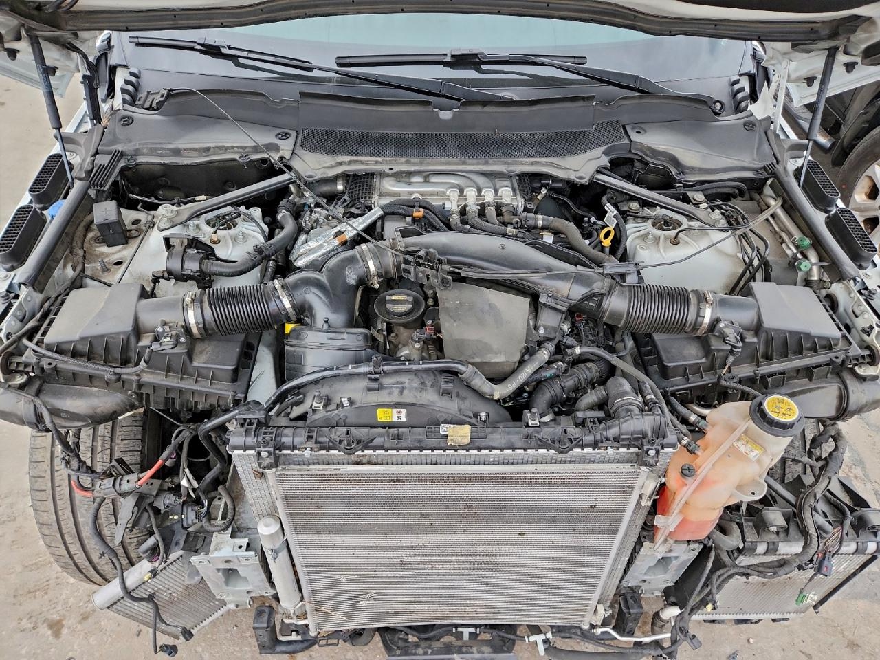 2020 LAND ROVER RANGE ROVER HSE photo 12
