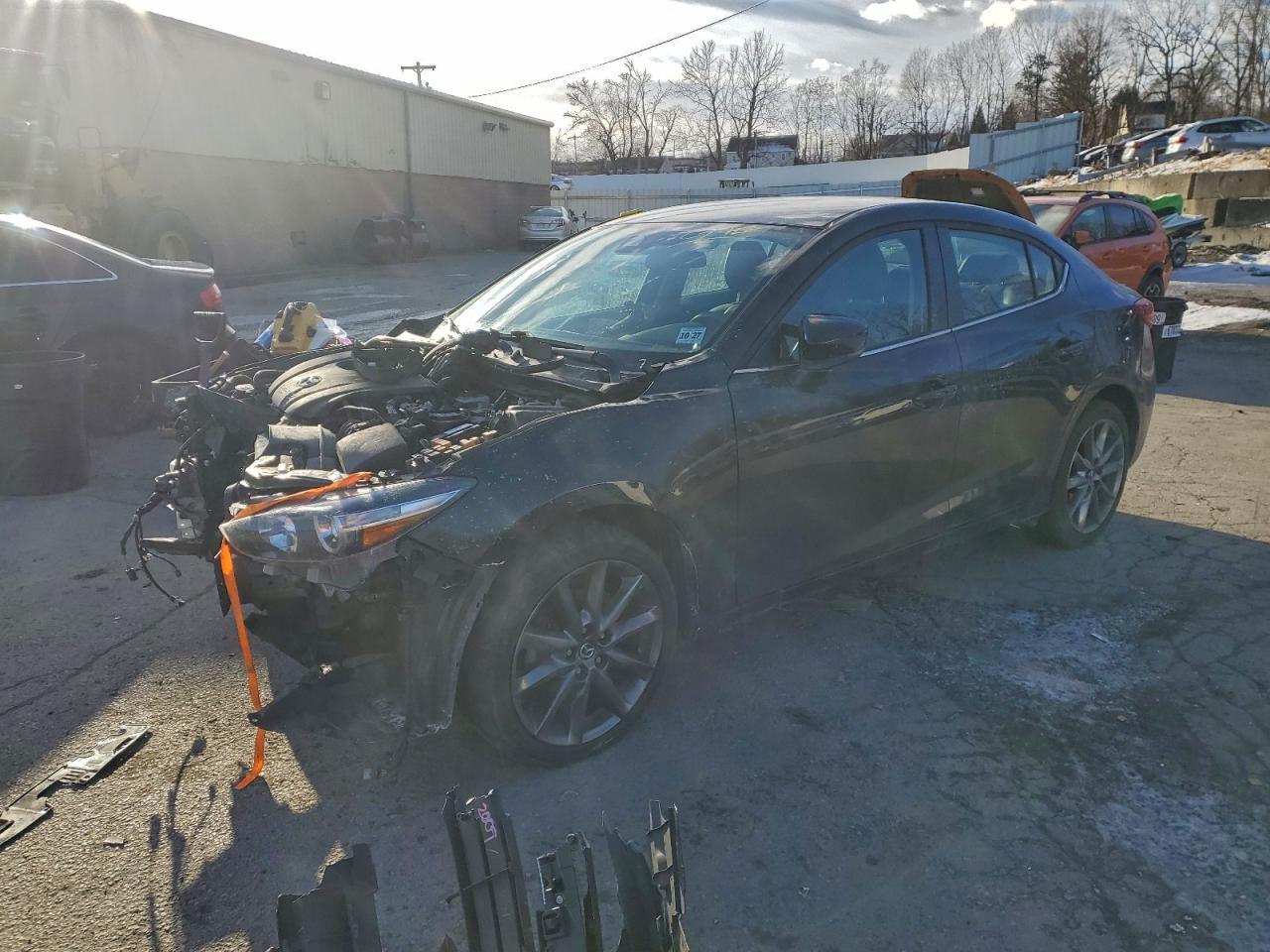 2018 MAZDA 3