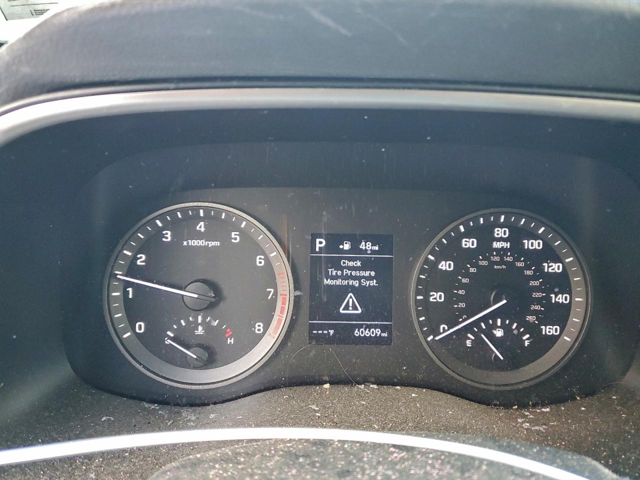 2020 HYUNDAI TUCSON SE photo 9