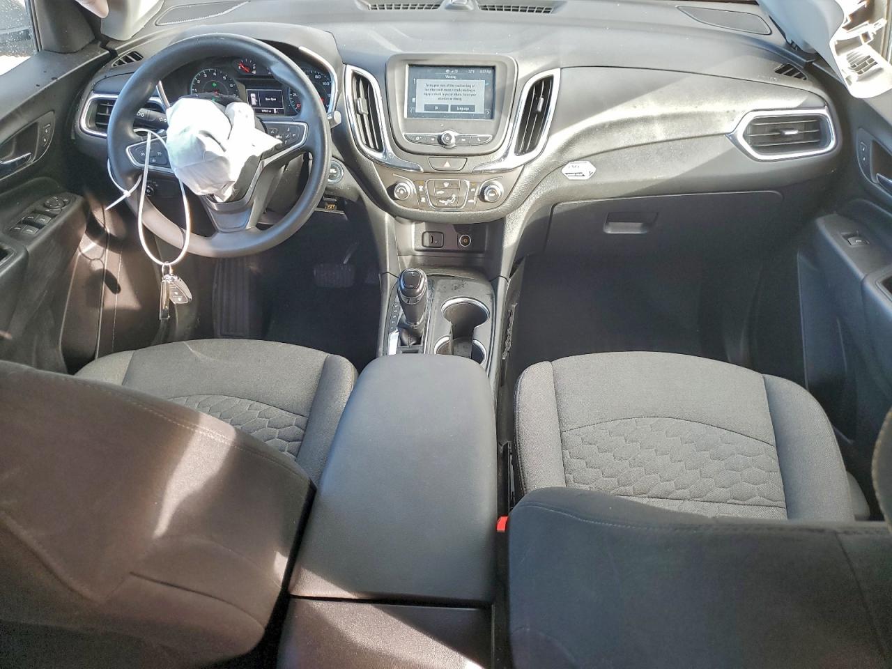 2018 CHEVROLET EQUINOX LT photo 8