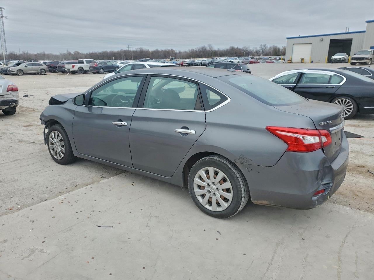 2017 NISSAN SENTRA S photo 2