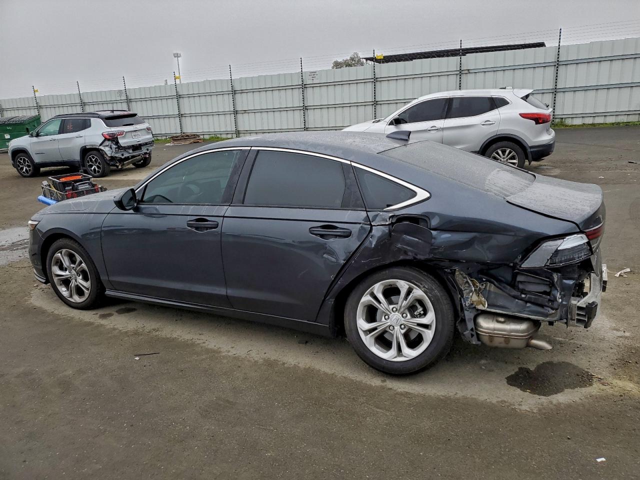 2025 HONDA ACCORD LX photo 4