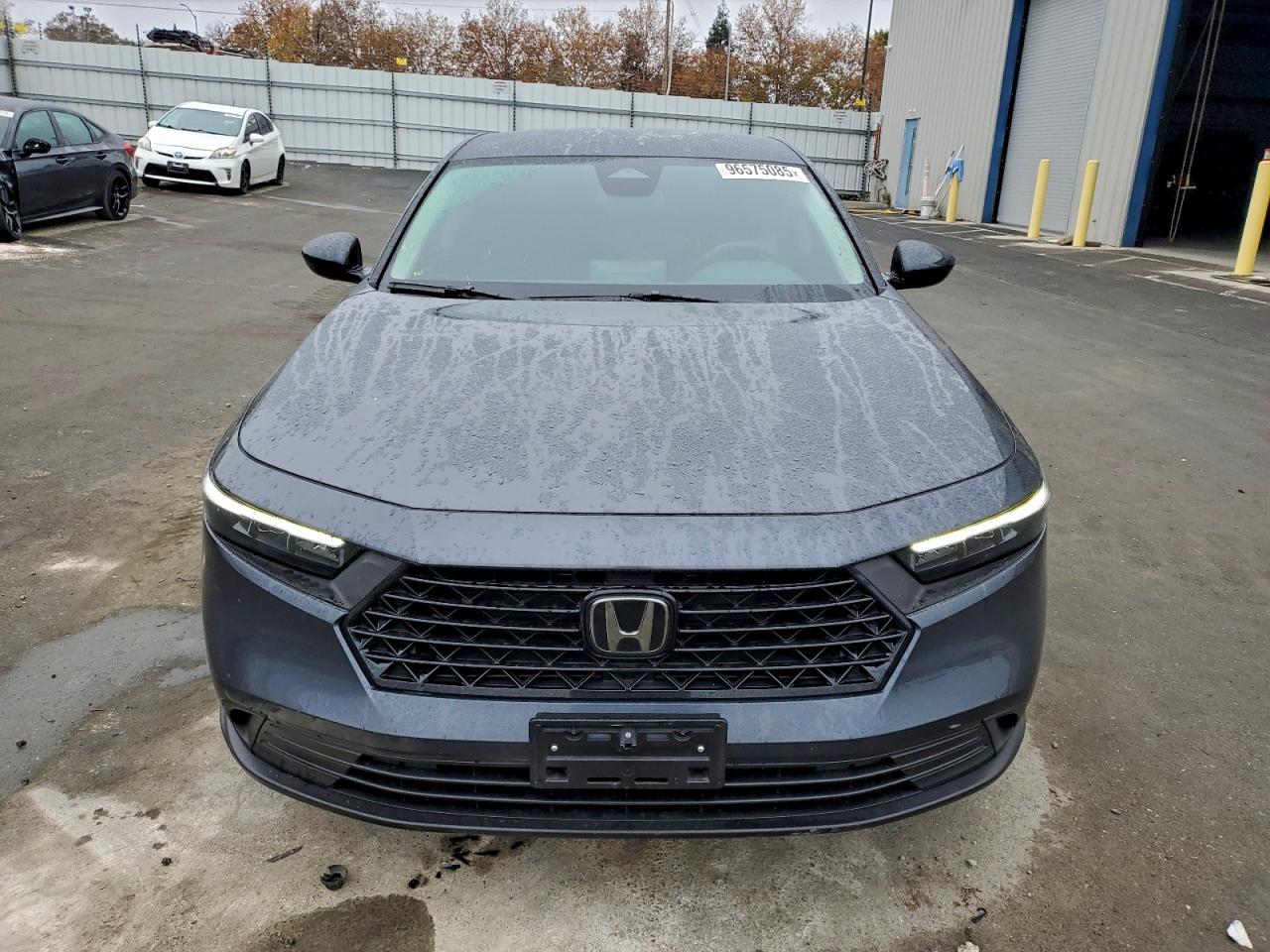 2025 HONDA ACCORD LX photo 13