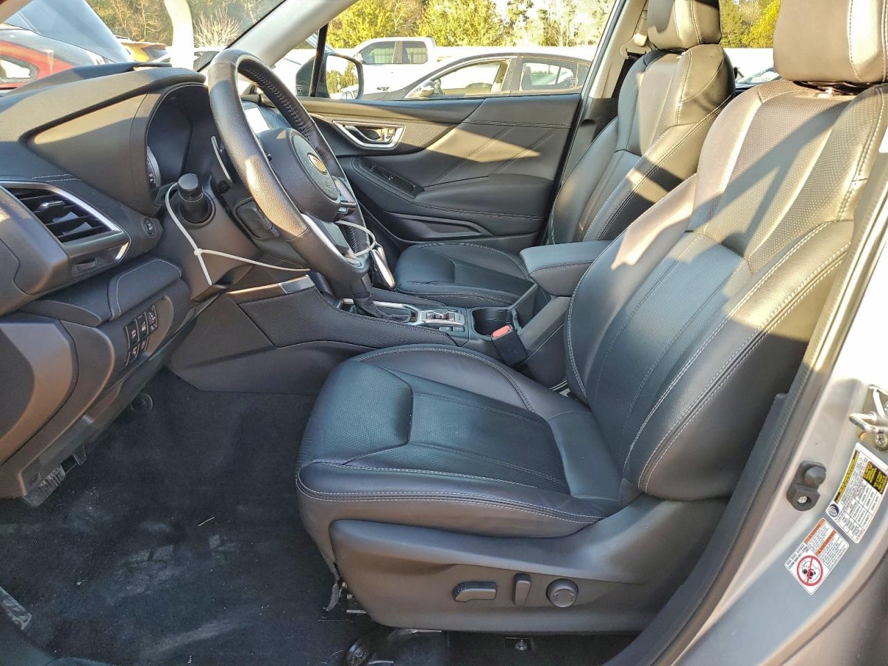 2020 SUBARU FORESTER TOURING photo 7