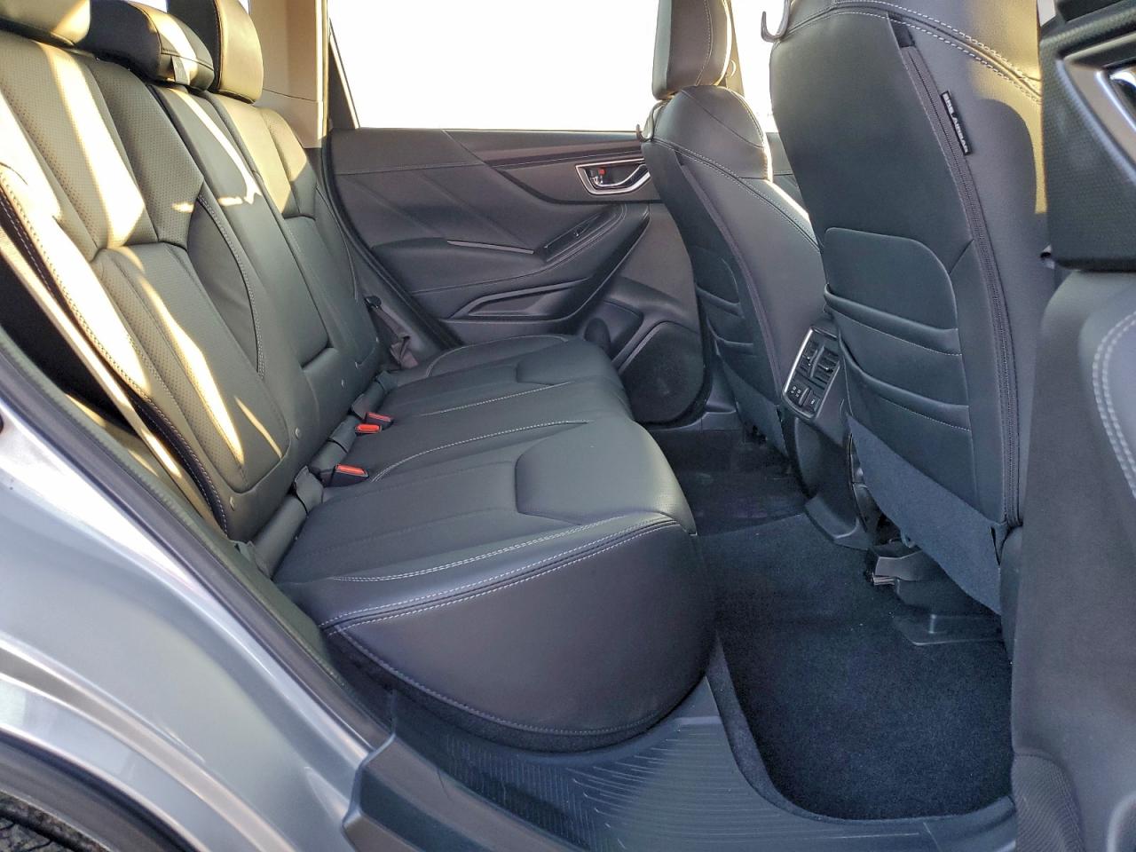 2020 SUBARU FORESTER TOURING photo 11