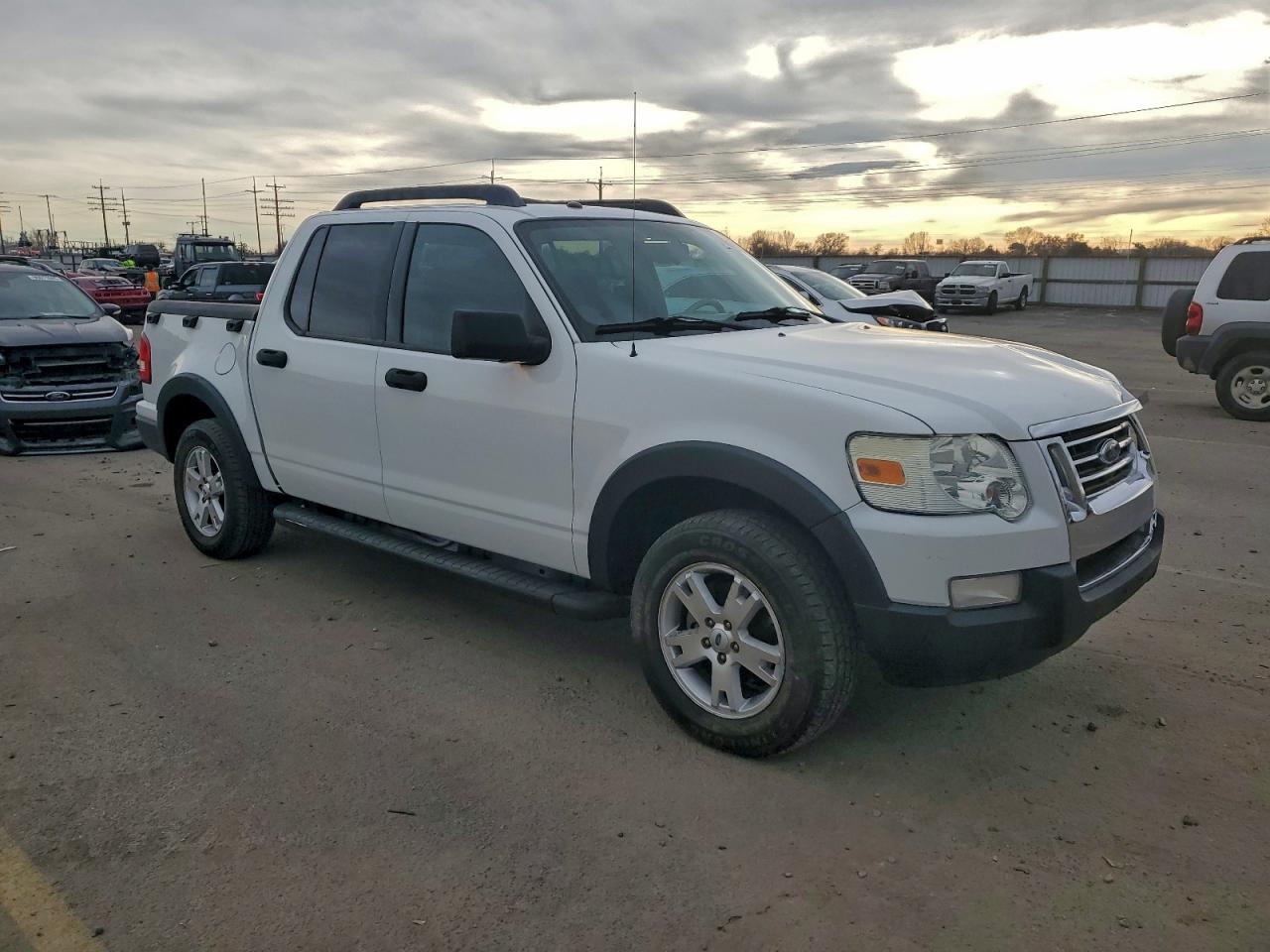 2007 FORD EXPLORER SPORT TRAC XLT photo 4