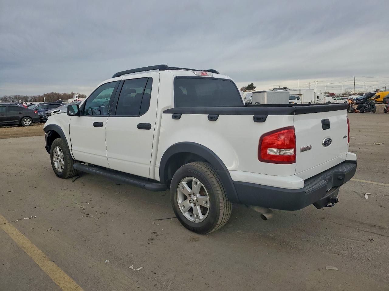 2007 FORD EXPLORER SPORT TRAC XLT photo 2