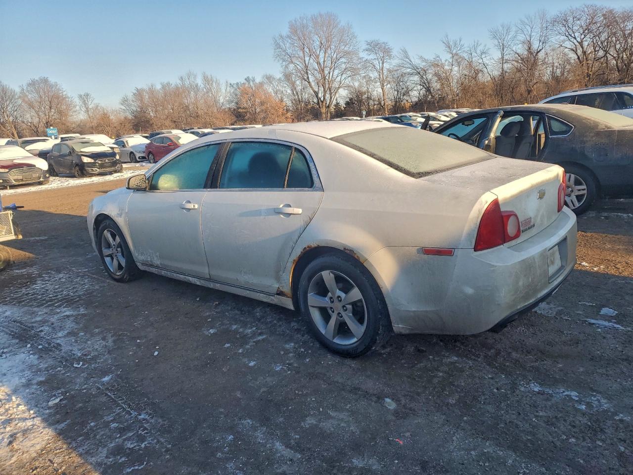2011 CHEVROLET MALIBU 1LT photo 2