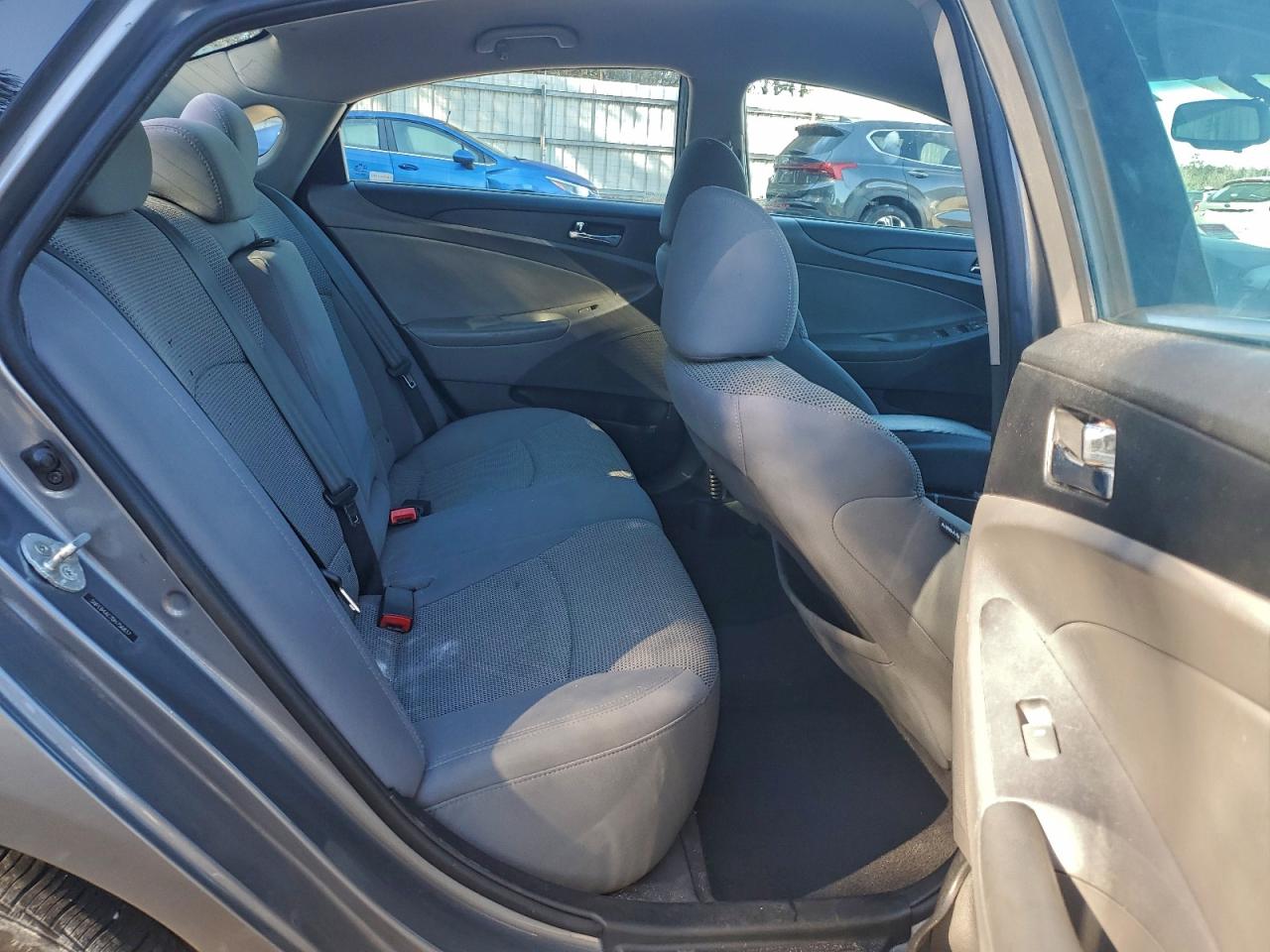 2013 HYUNDAI SONATA GLS photo 10