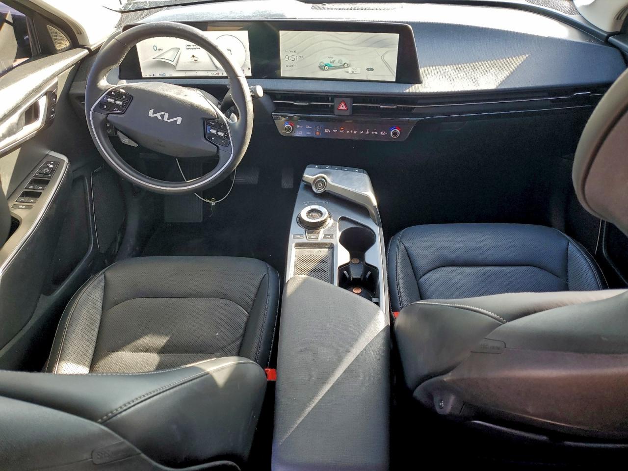 2022 KIA EV6 LIGHT photo 8