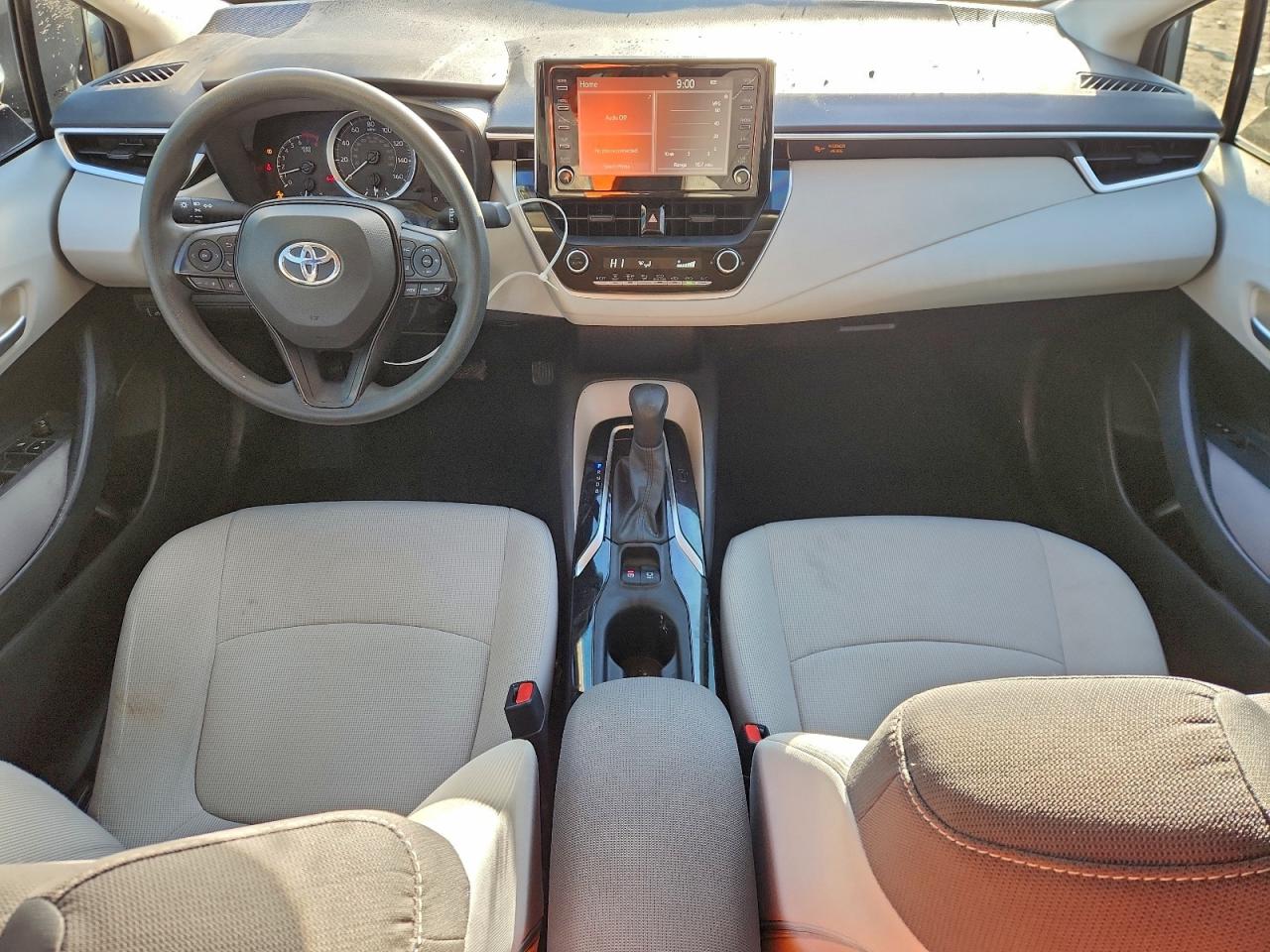 2020 TOYOTA COROLLA LE photo 8