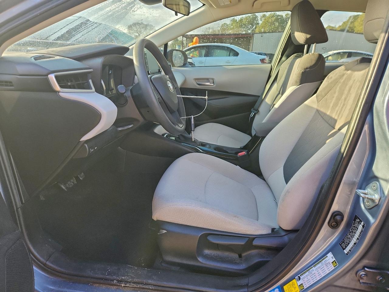 2020 TOYOTA COROLLA LE photo 7