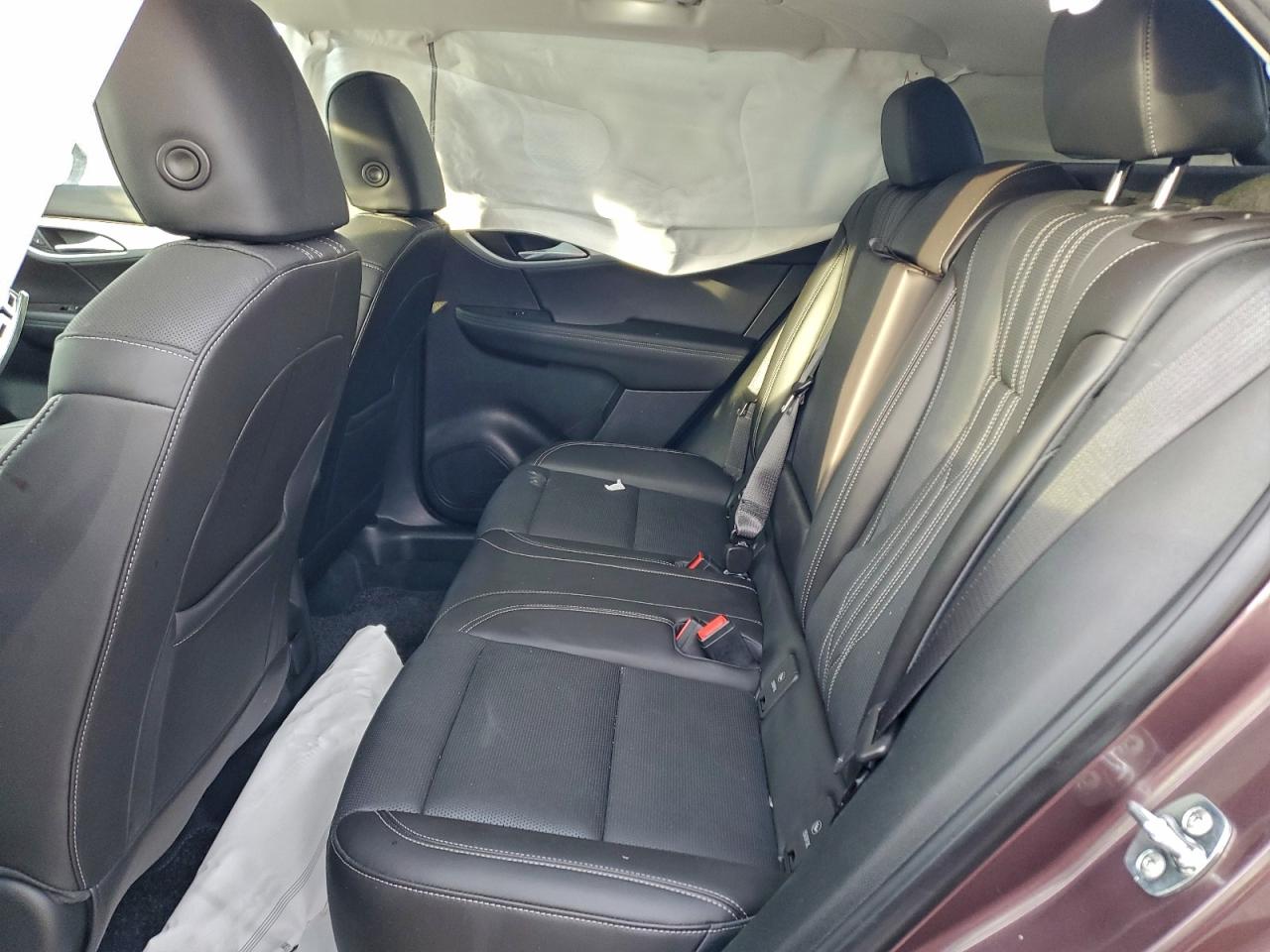 2024 BUICK ENVISION AVENIR photo 11