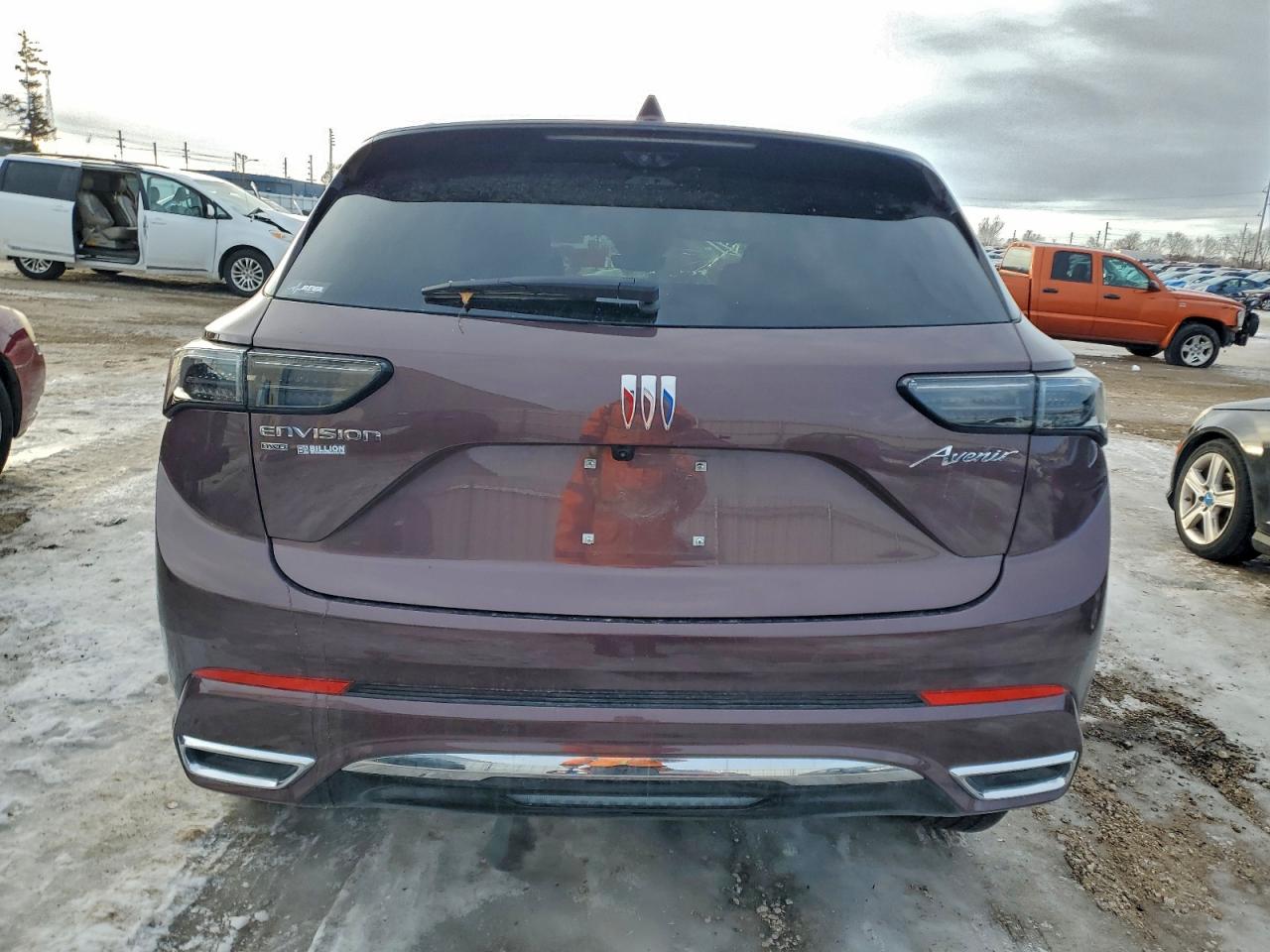 2024 BUICK ENVISION AVENIR photo 6