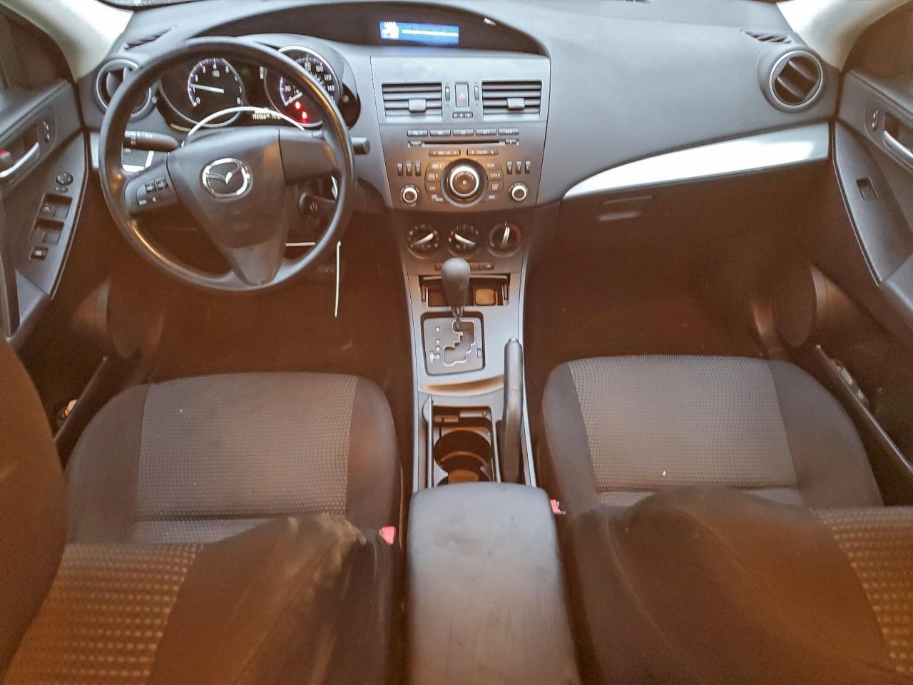 2013 MAZDA 3 I photo 8