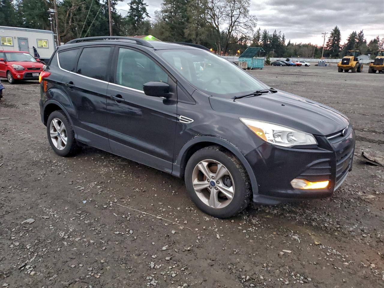 2014 FORD ESCAPE SE photo 4