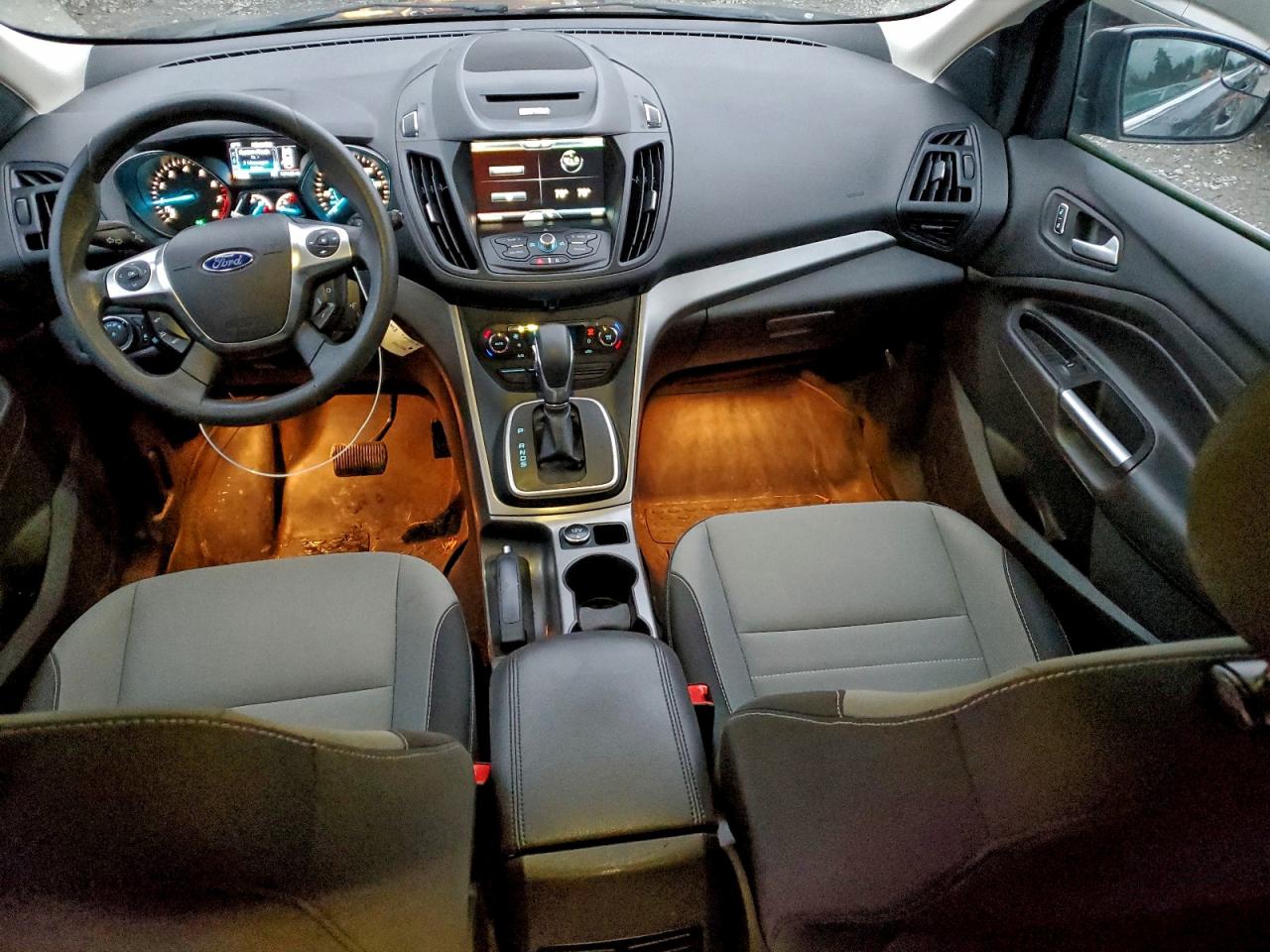 2014 FORD ESCAPE SE photo 8
