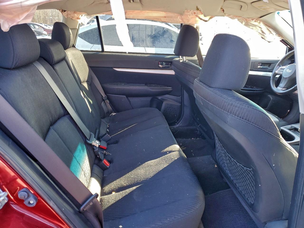 2012 SUBARU OUTBACK 2.5I PREMIUM photo 11