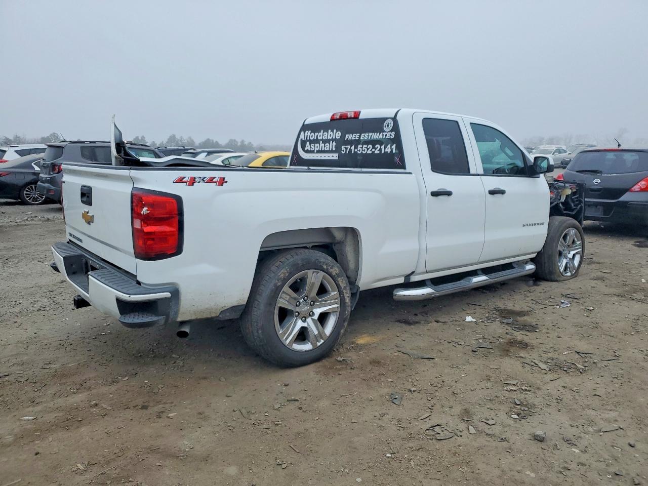 2018 CHEVROLET SILVERADO K1500 CUSTOM photo 3