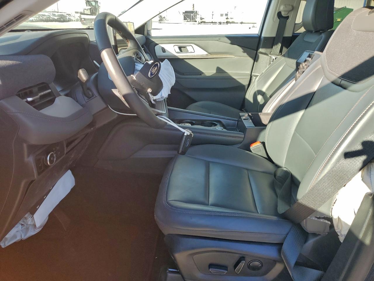 2025 FORD EXPLORER ACTIVE photo 7