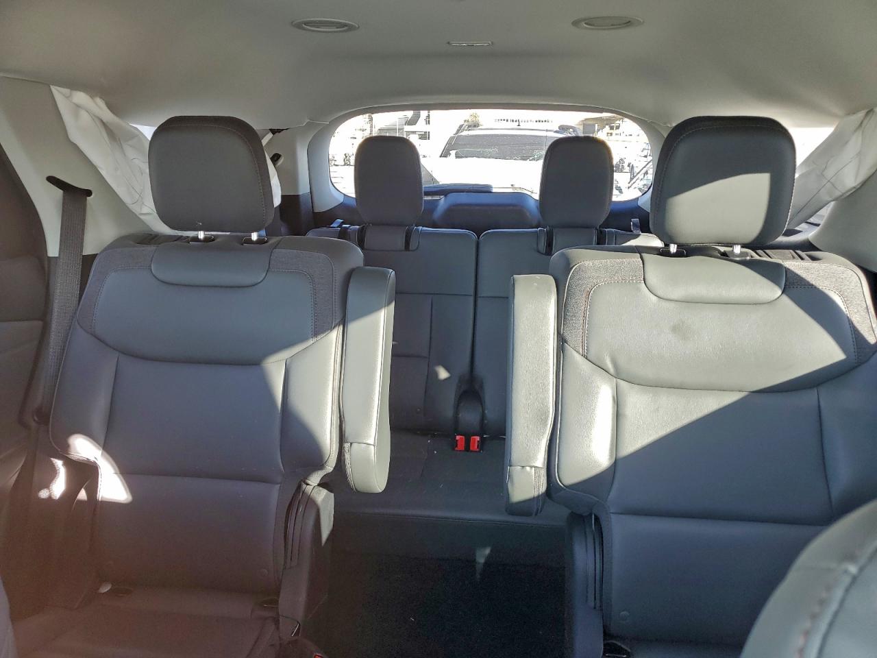 2025 FORD EXPLORER ACTIVE photo 10