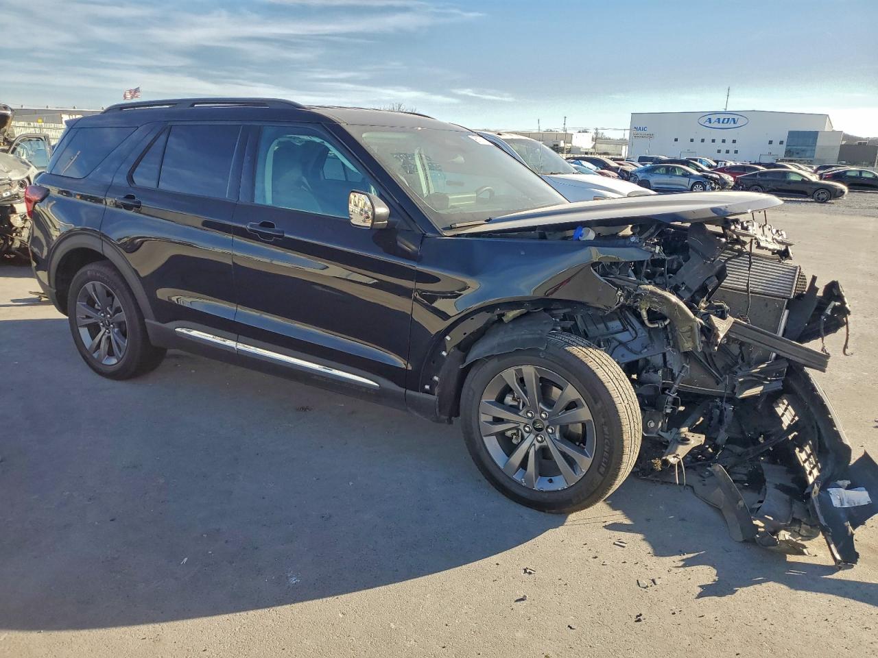 2025 FORD EXPLORER ACTIVE photo 4
