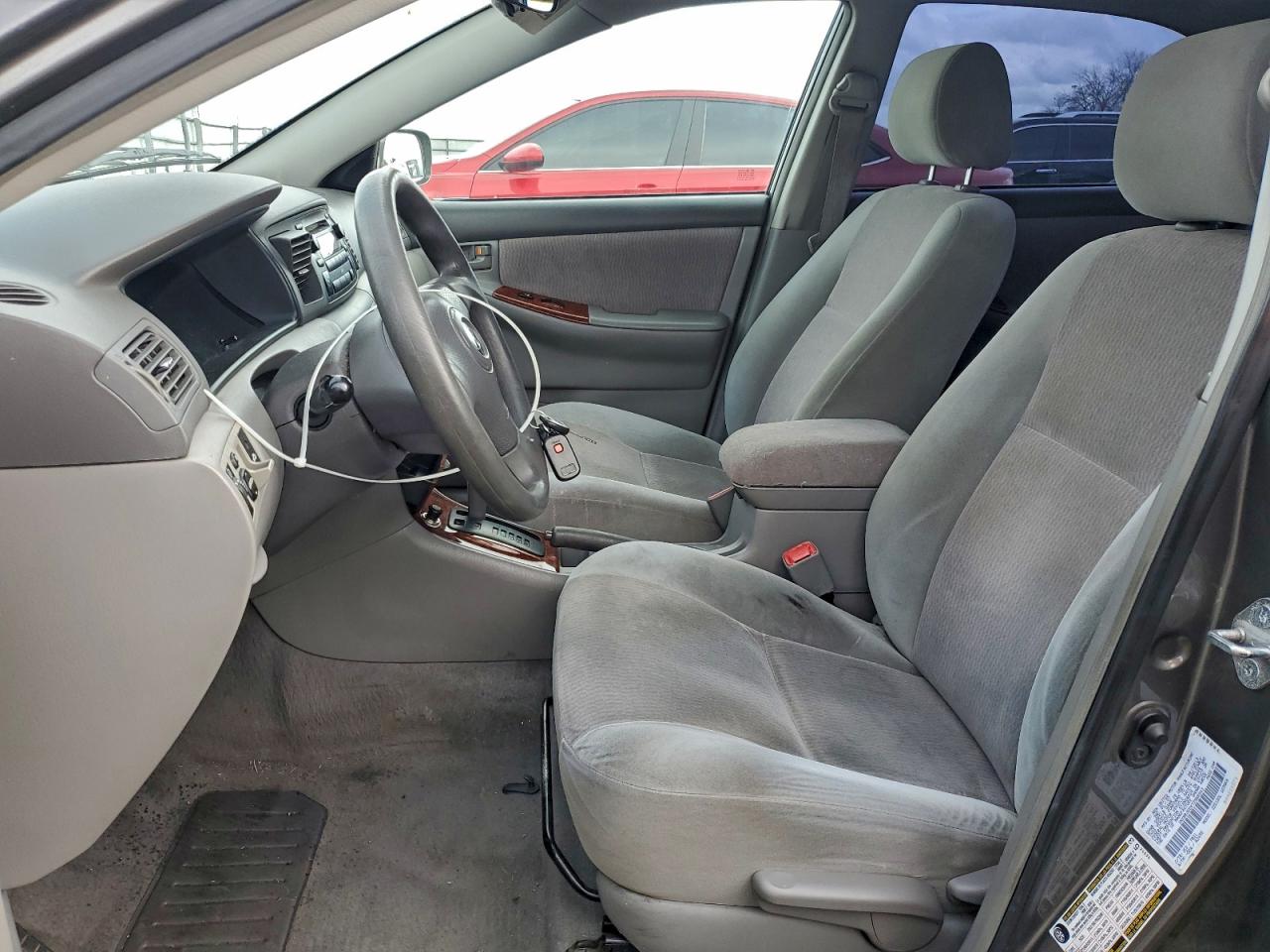 2007 TOYOTA COROLLA CE photo 7