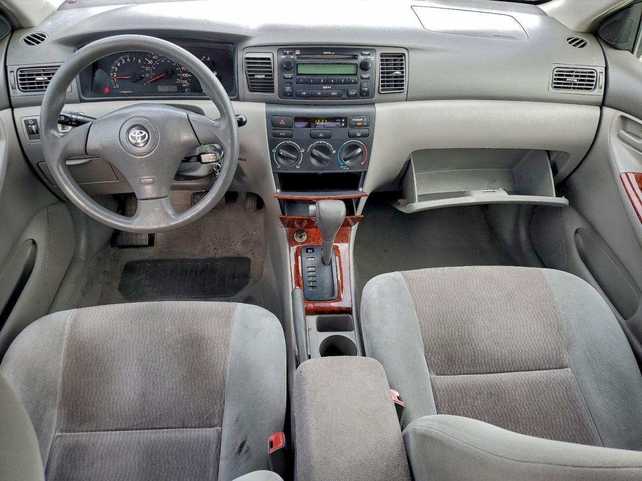 2007 TOYOTA COROLLA CE photo 8