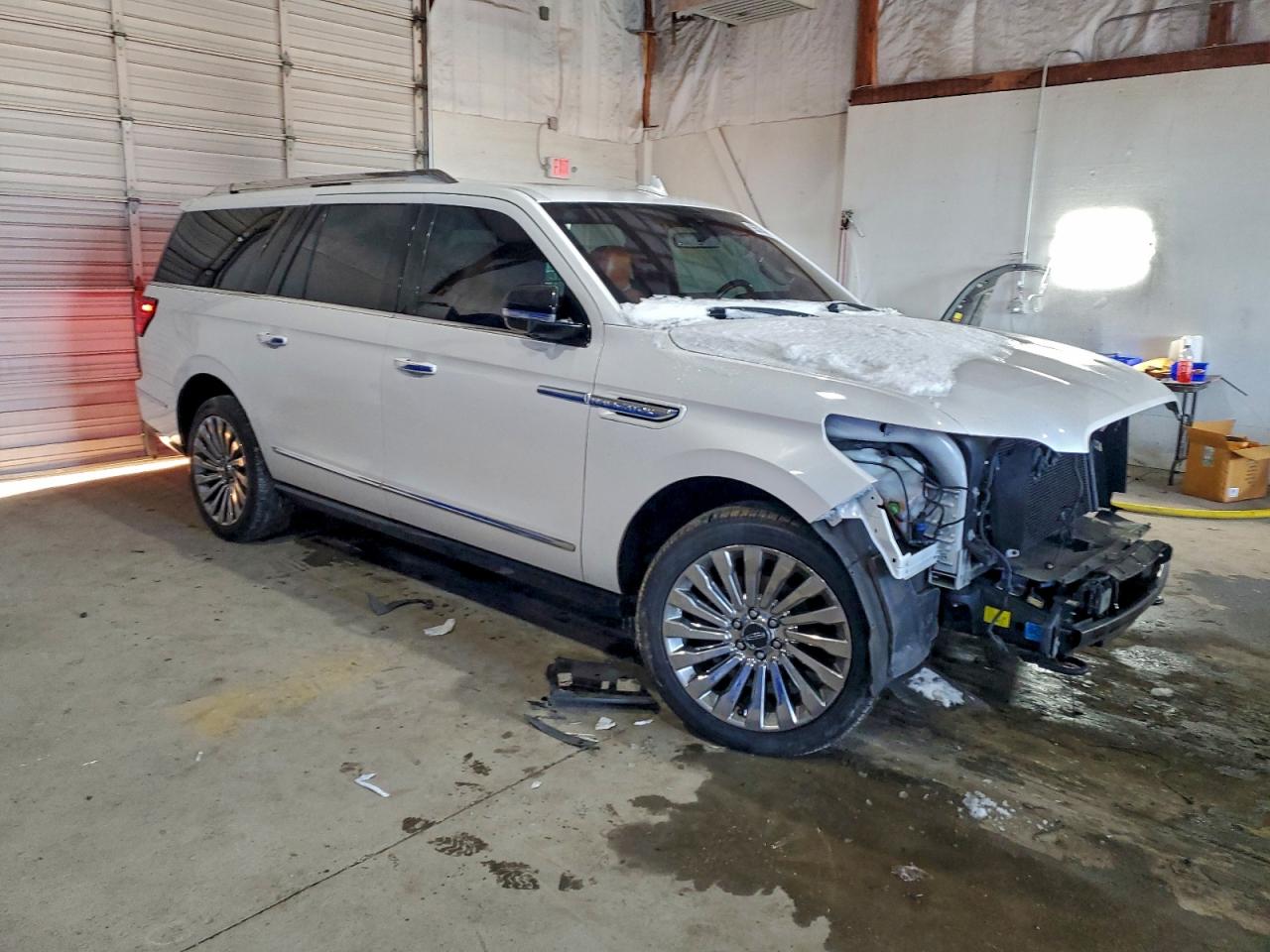 2018 LINCOLN NAVIGATOR L RESERVE photo 4