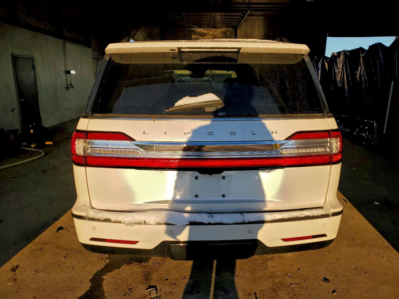 2018 LINCOLN NAVIGATOR L RESERVE photo 6