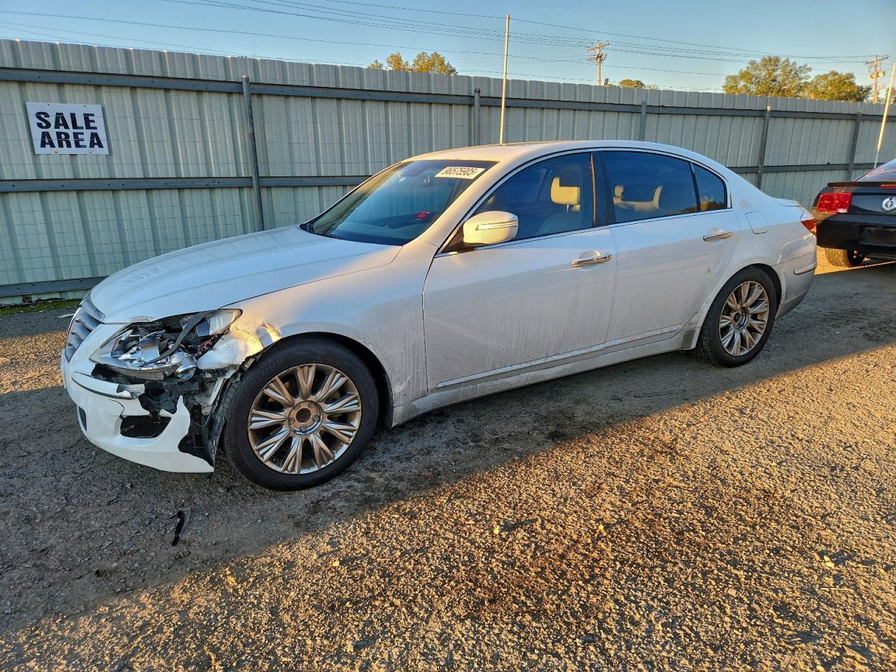 2011 HYUNDAI GENESIS