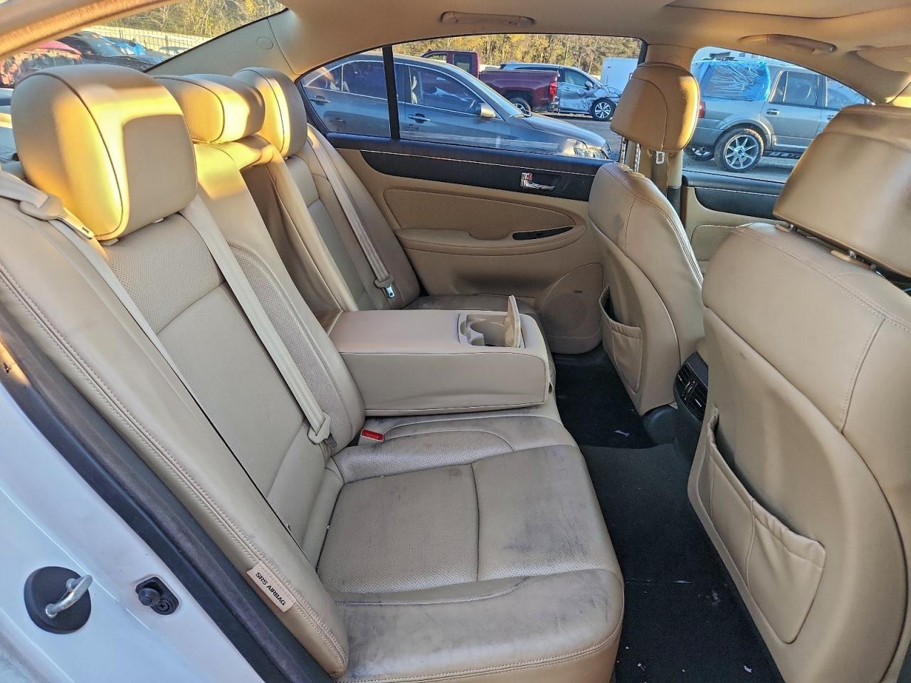 2011 HYUNDAI GENESIS 3.8L photo 10