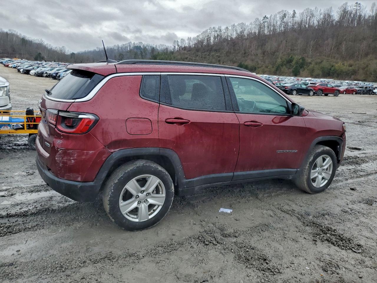 2022 JEEP COMPASS LATITUDE photo 3