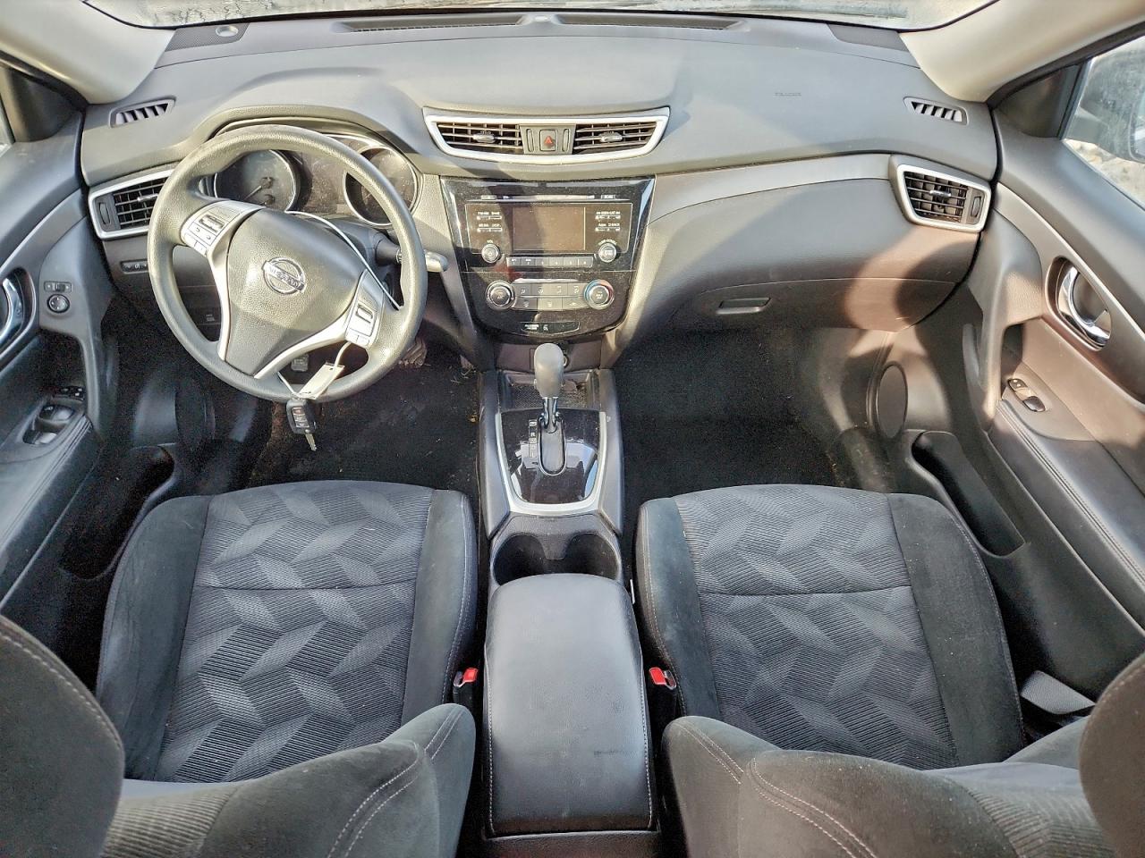 2016 NISSAN ROGUE S photo 8