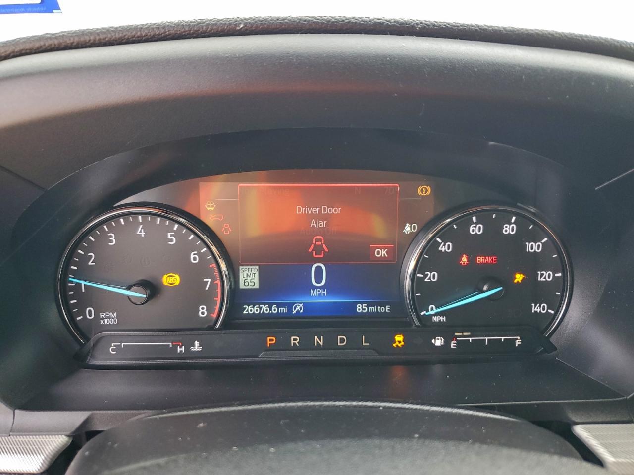 2023 FORD EXPLORER XLT photo 9
