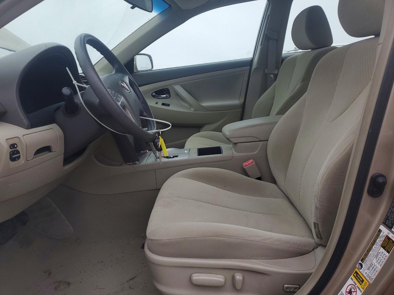 2009 TOYOTA CAMRY BASE photo 7