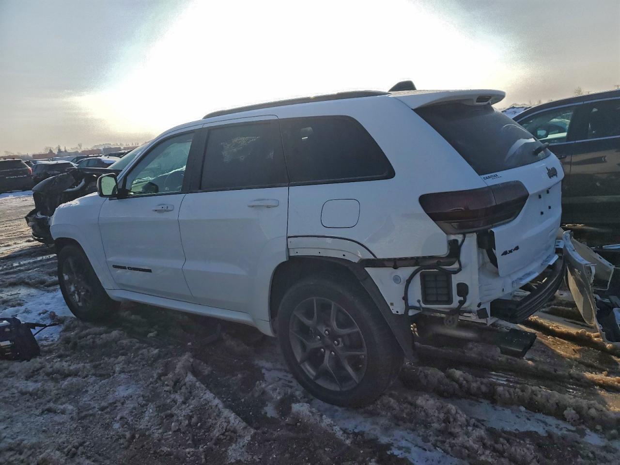 2020 JEEP GRAND CHEROKEE LIMITED photo 2