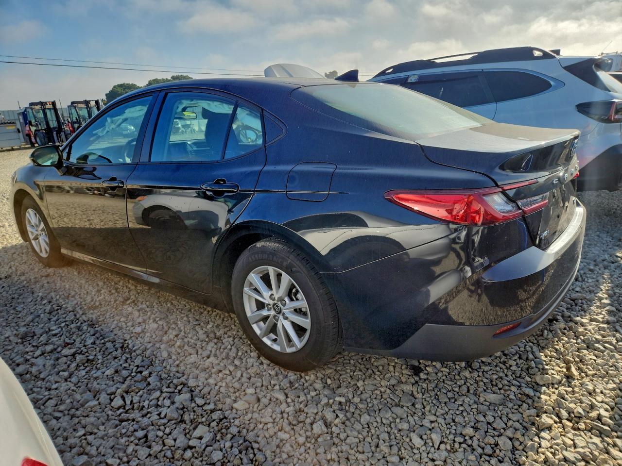 2025 TOYOTA CAMRY XSE photo 2