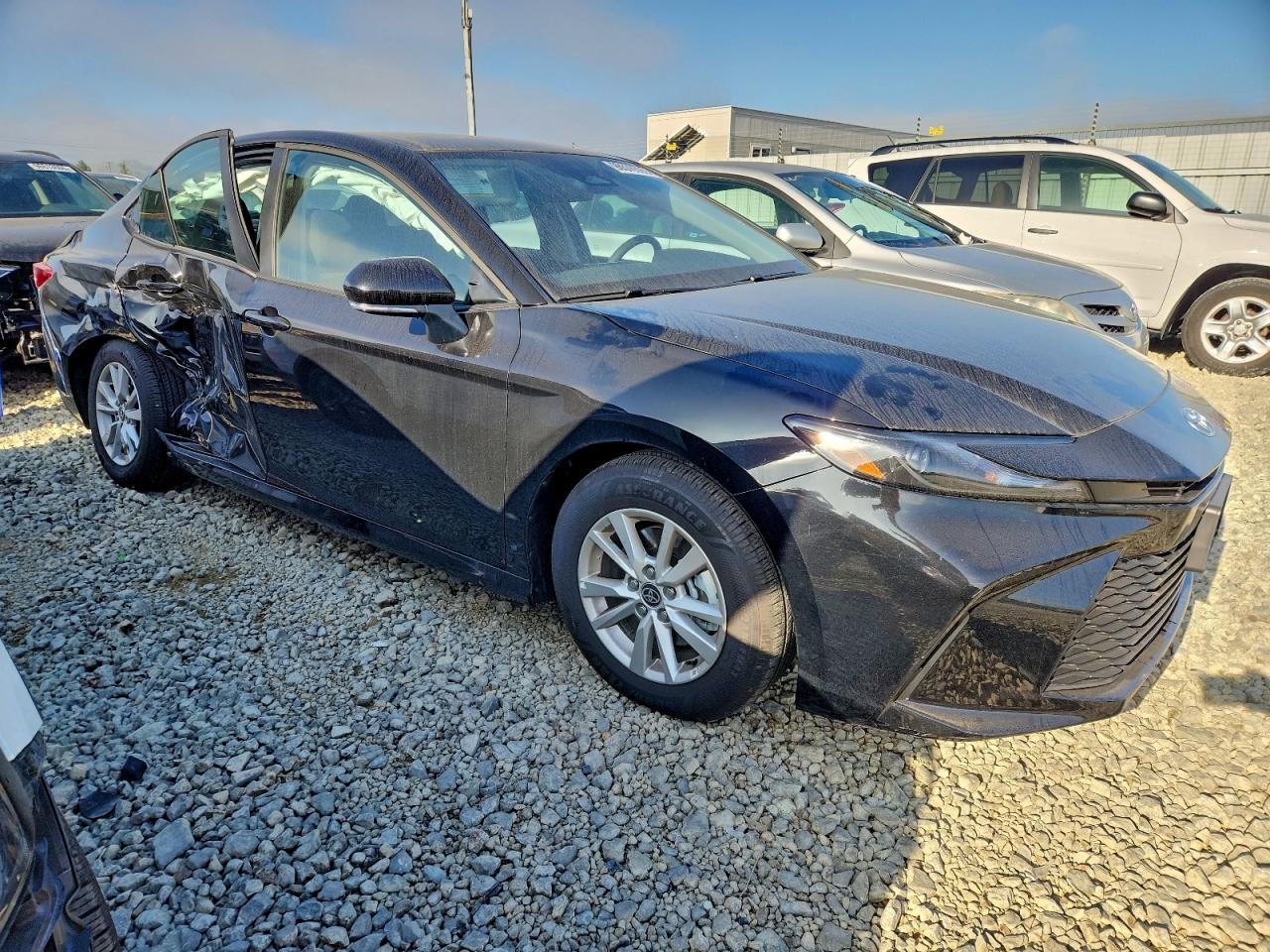 2025 TOYOTA CAMRY XSE photo 4