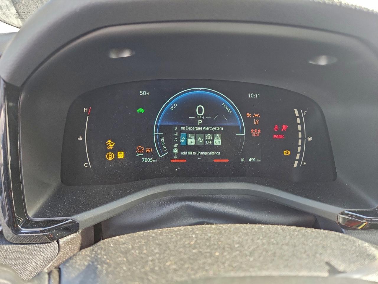 2025 TOYOTA CAMRY XSE photo 9