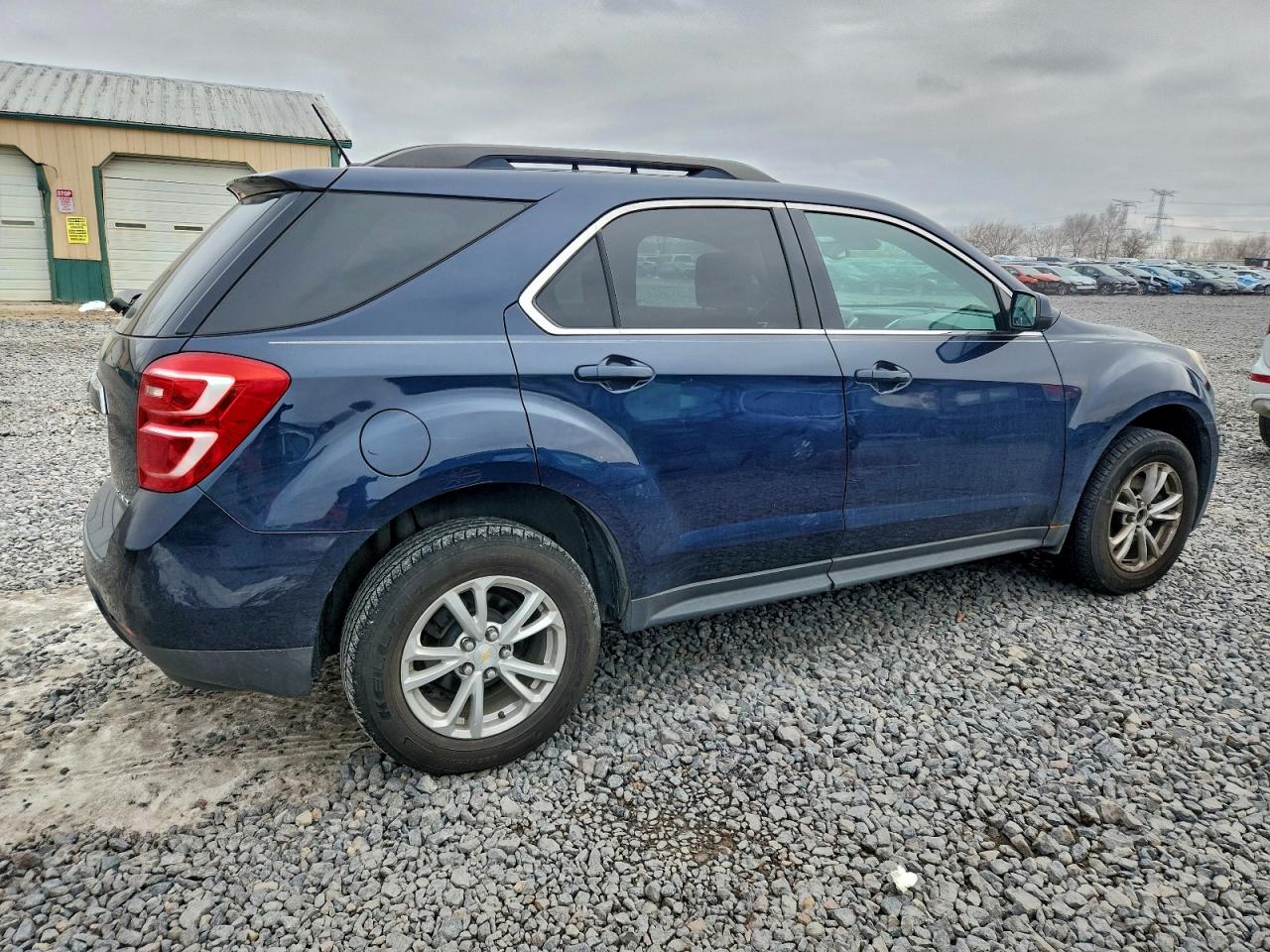 2016 CHEVROLET EQUINOX LT photo 3