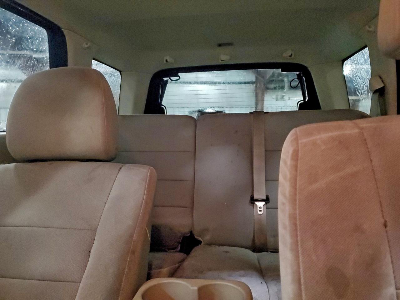 2010 FORD ESCAPE XLT photo 10