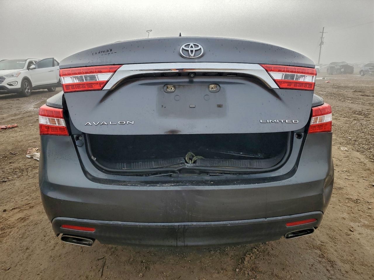 2013 TOYOTA AVALON BASE photo 6