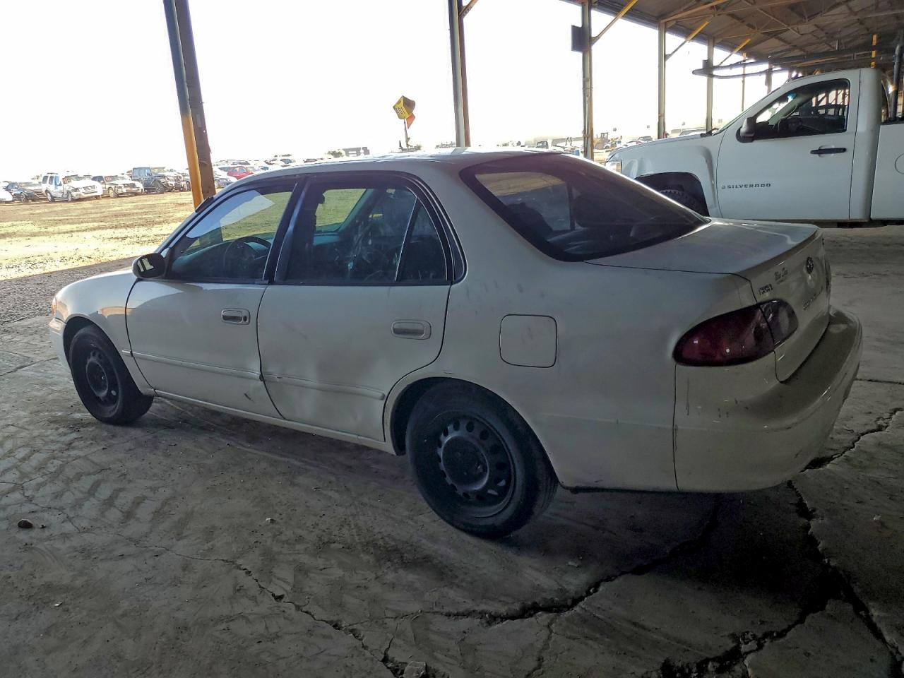 2001 TOYOTA COROLLA CE photo 2