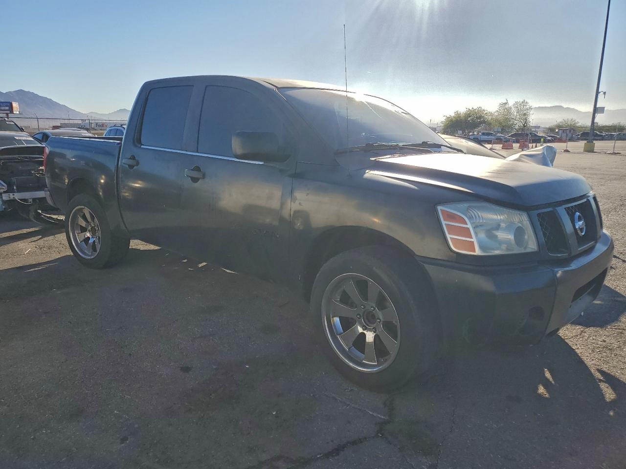 2006 NISSAN TITAN XE photo 4