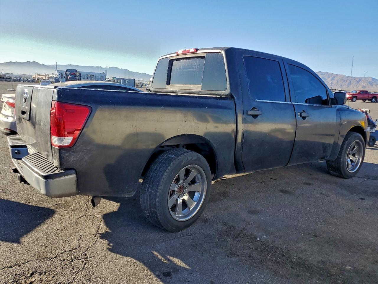 2006 NISSAN TITAN XE photo 3