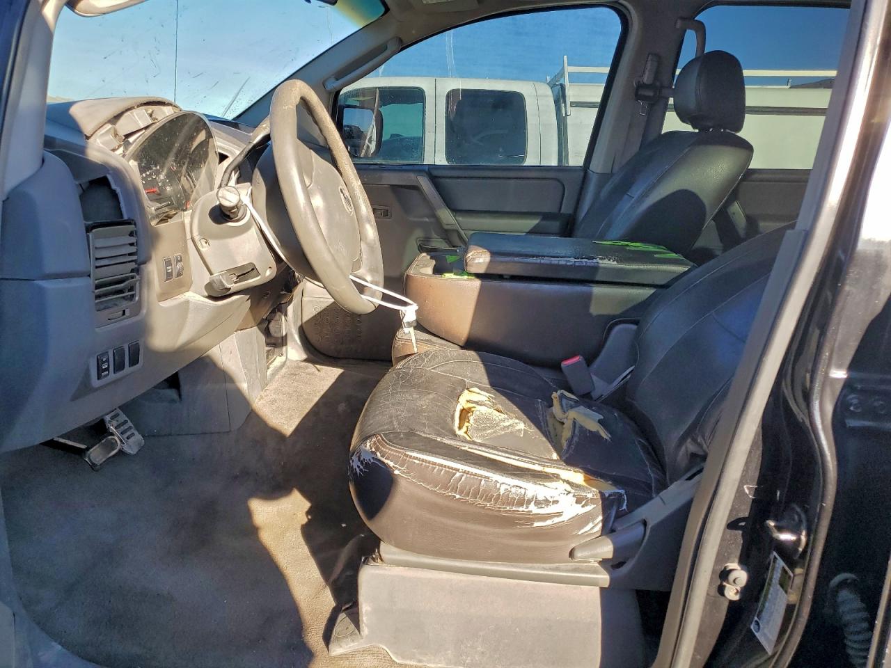 2006 NISSAN TITAN XE photo 7